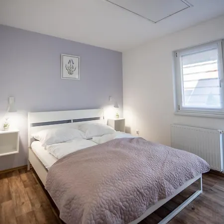 Chalet Keszthely 아파트