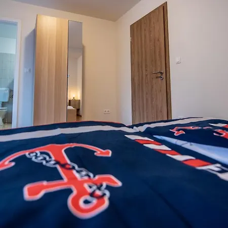 アパート Chalet Keszthely ケストヘイ