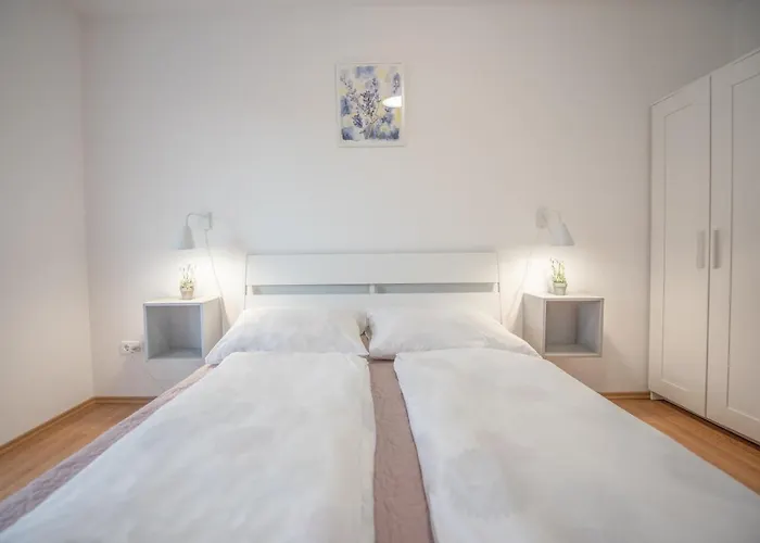 Chalet Keszthely * 케츨리