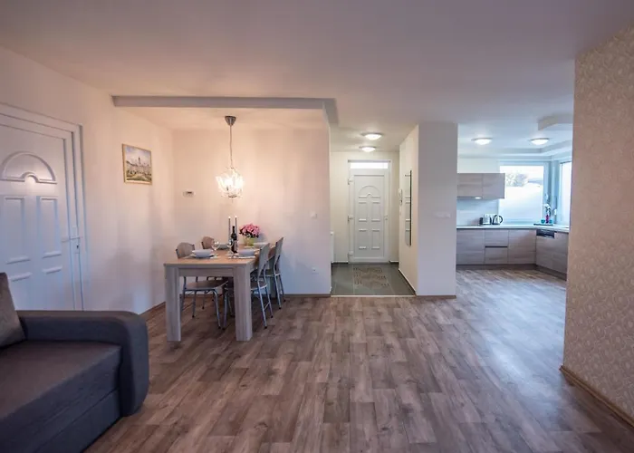 Chalet Keszthely *